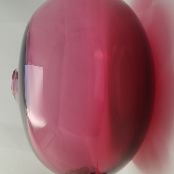 Large Pilgrim Glass Cranberry Squat Vase - Picture 7 of 14